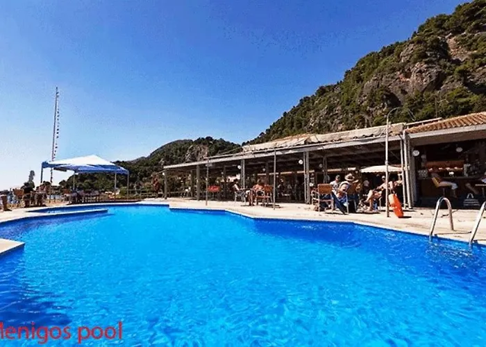 Corfu Dream Holidays * 格利法达